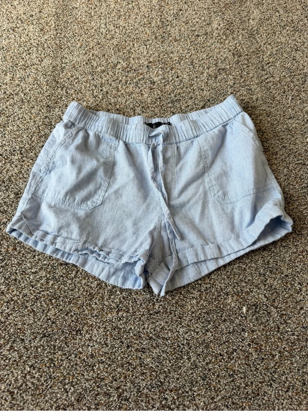 Volcom Womens M 8 Blue Chambray Shorts Drawstring Elastic Waist Beach Casual